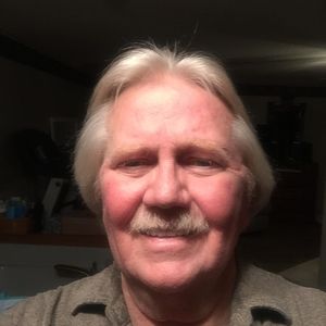 Meet your Posher, Louis